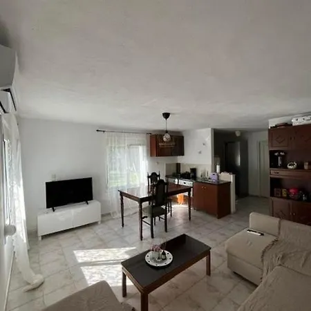 Avli Cozy